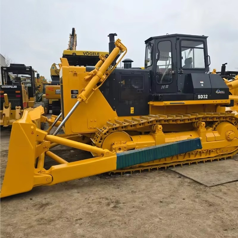 รถดันดินตีนตะขาบ SEM818F กำลัง - Heavy Equipment Working บทวิจารณ์และราคา